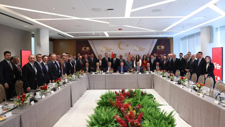Cumhurbaşkanı Erdoğan: ABD ile 100 milyar dolarlık ticaret hacmi hedefimize kısa sürede ulaşacağımız