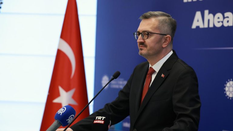 İletişim Başkanı Duran: İstanbul Havalimanı'nın uluslararası hava ulaşımındaki konumu daha da pekişecek