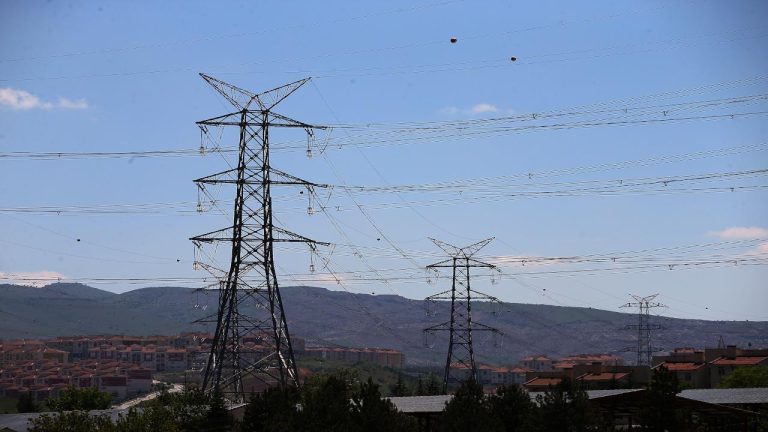 Almanya'da RWE'nin enerji hatlarının yakınında füze fırlatma düzenekleri bulundu