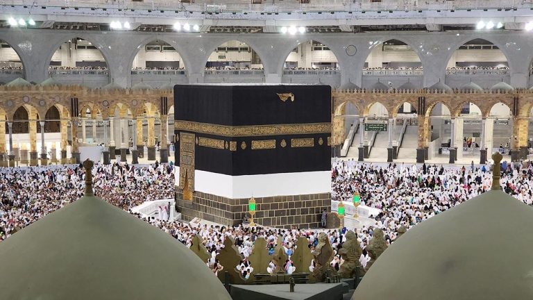 Diyanet'ten umre turlarında Aile Yılı hediyesi
