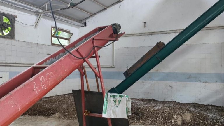 Onaysız üretime geçit yok: 3 ton etkemik unu imha edildi