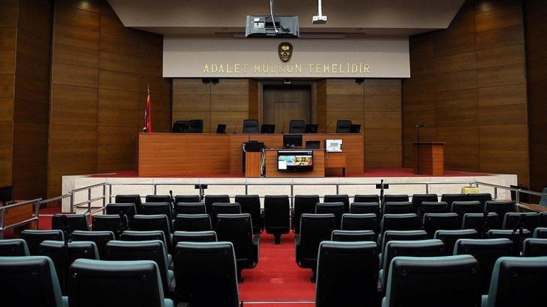 İzmir'de köpeğin saldırısında yaralanan çocuk için 1,2 milyon lira tazminat