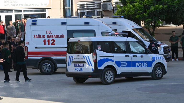 Manisa'da okul yakınındaki saldırıya ilişkin 7 şüpheli tutuklandı
