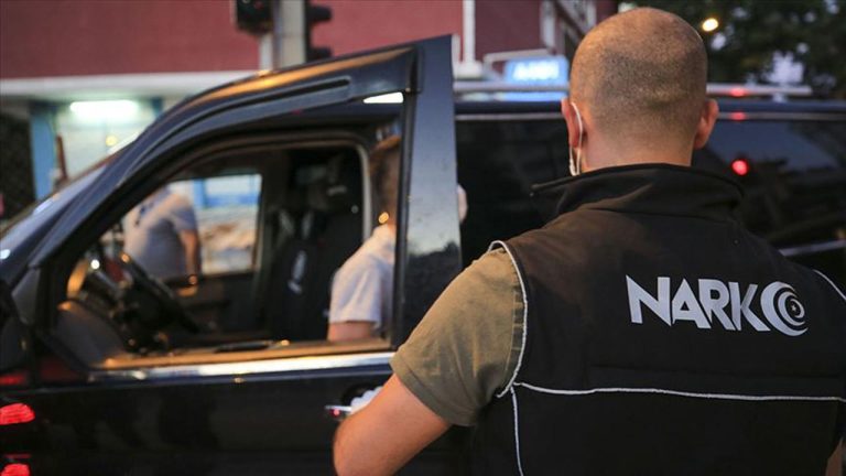 Ankara'da zehir taciri 26 kişi tutuklandı