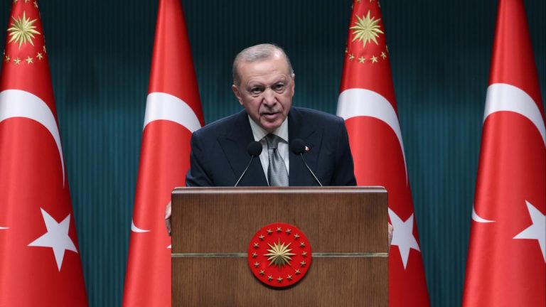 Erdoğan: 12 Eylül'ün insanımıza yaşattıklarını asla unutmayacağız
