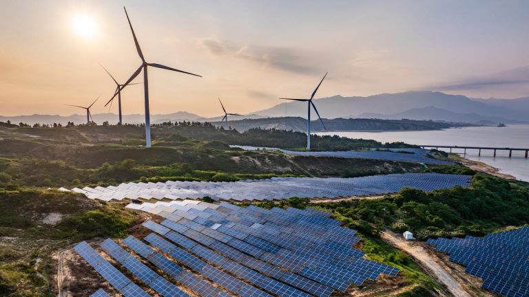Türkiye'nin enerjisinde yeşil dönüşüm hız kesmiyor