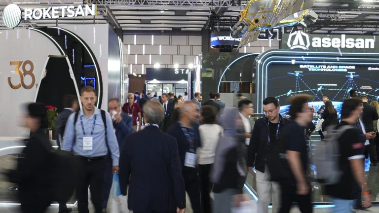 Antalya'daki 77. Uluslararası Uzay Kongresi rekor katılımla tamamlandı