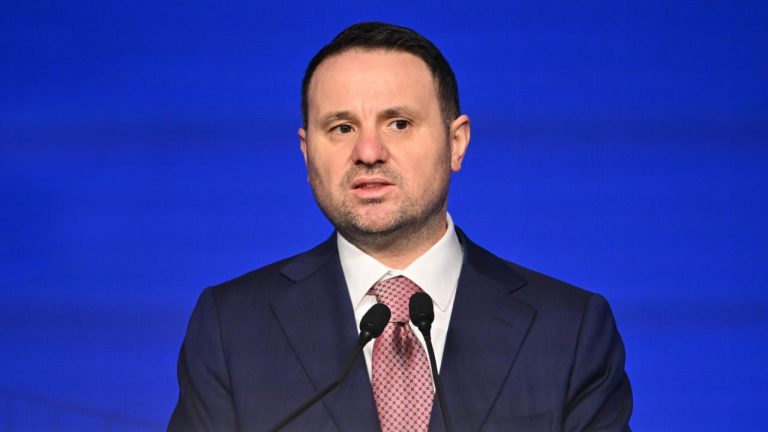 Bakan Gürlek: Adalet paylaşıldıkça barış da çoğalır