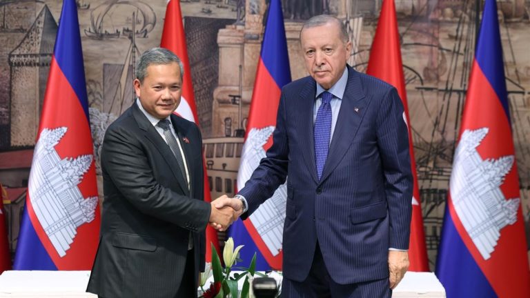 Cumhurbaşkanı Erdoğan: Kamboçya Güneydoğu Asya bölgesinde önemli bir ortağımız
