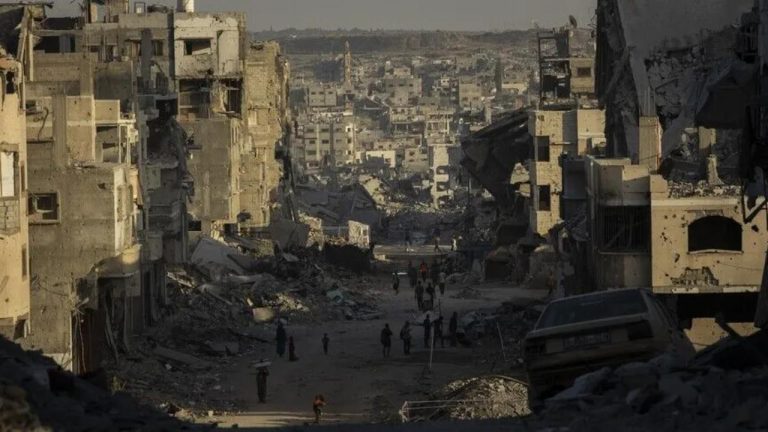 Filistin Sağlık Bakanı Ebu Ramazan: Gazze'de sağlık sisteminin inşası için uluslararası müdahale zaruri