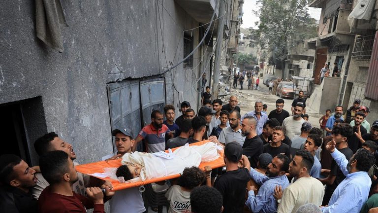 Soykırımcı İsrail'in saldırıları altındaki Gazze'de can kaybı 74 bin 594'e yükseldi