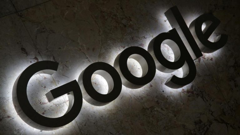 Yapay zeka Google'a 500 milyar dolar kaybettirdi