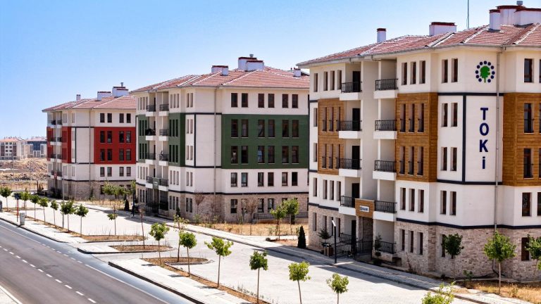 TOKİ'nin yüzde 25 indirim kampanyasına başvurular devam ediyor