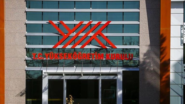 Dijital Üniversite Platformu 16 modülde ücretsiz eğitime başlıyor